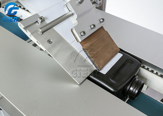 250 sztuk / min Góra Dół Dwustronna maszyna do etykietowania Maszyna do aplikowania rękawów termokurczliwych
